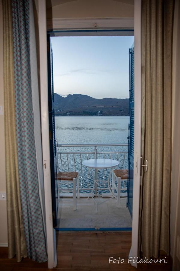 Artemis Suite Agia Marina  Exterior photo
